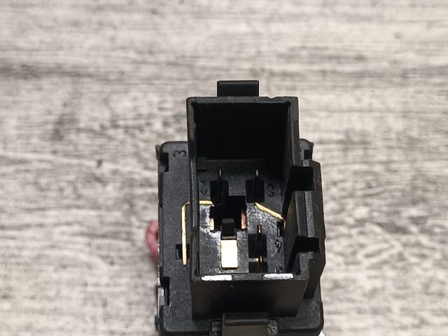 bontott SKODA FABIA I Vészvillogó Kapcsoló