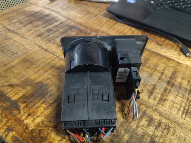 bontott SKODA FABIA I Világítás Kapcsoló