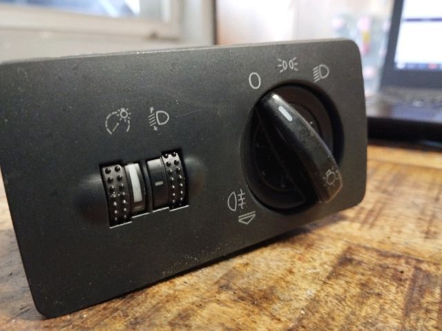 bontott SKODA FABIA I Világítás Kapcsoló