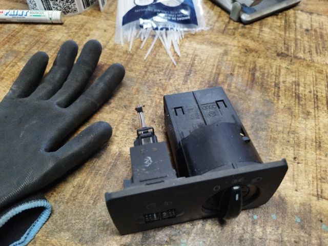 bontott SKODA FABIA I Világítás Kapcsoló