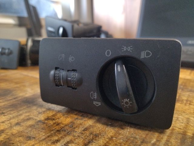 bontott SKODA FABIA I Világítás Kapcsoló