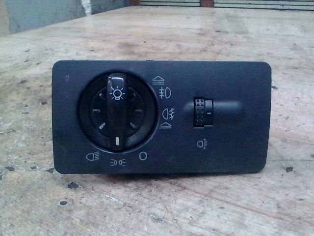 bontott SKODA FABIA I Világítás Kapcsoló