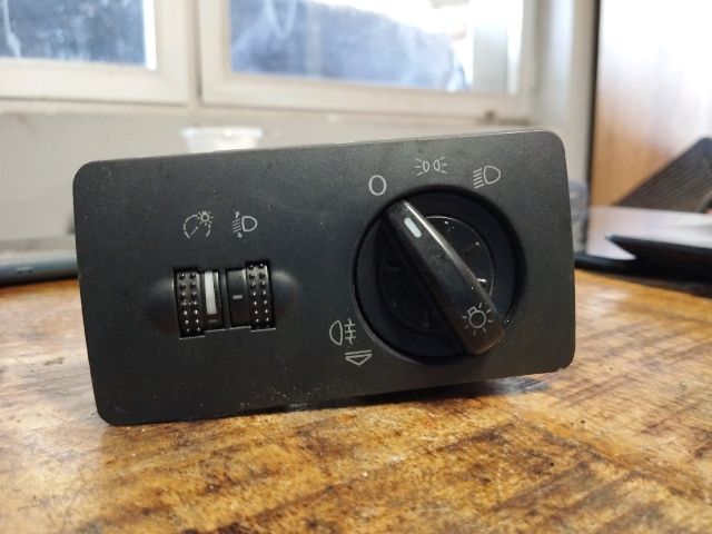 bontott SKODA FABIA I Világítás Kapcsoló