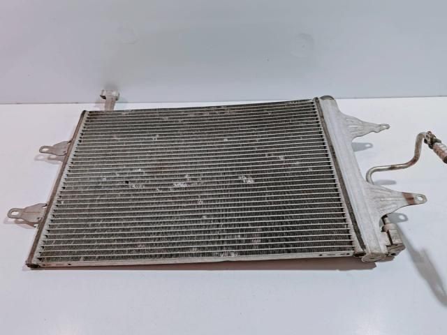 bontott SKODA FABIA I Vízhűtő Radiátor Tartó