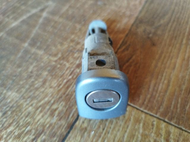 bontott SKODA FABIA I Zárbetét Szett