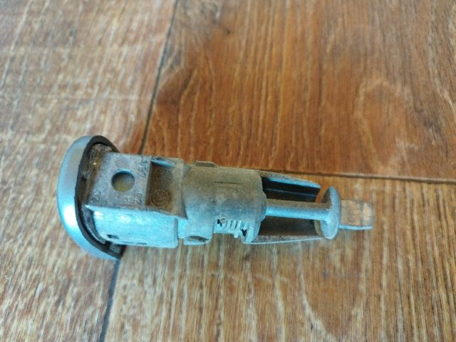 bontott SKODA FABIA I Zárbetét Szett