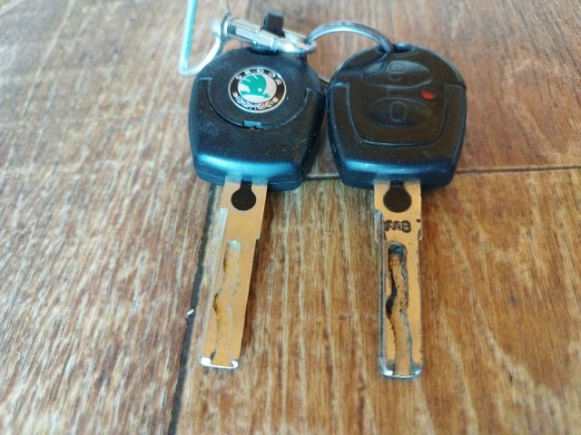 bontott SKODA FABIA I Zárbetét Szett