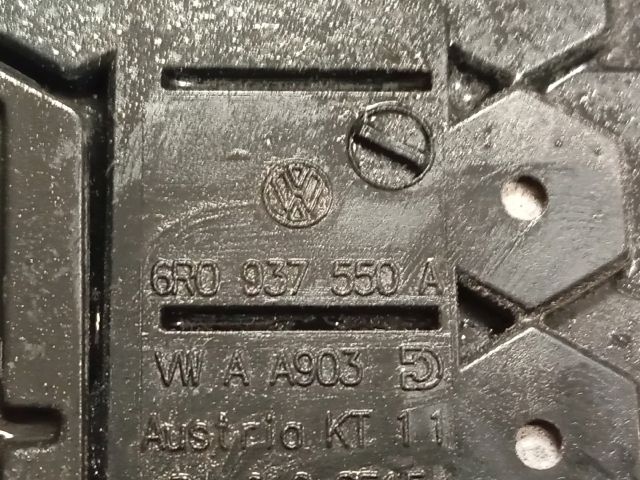 bontott SKODA FABIA II Akkumulátor Fedél