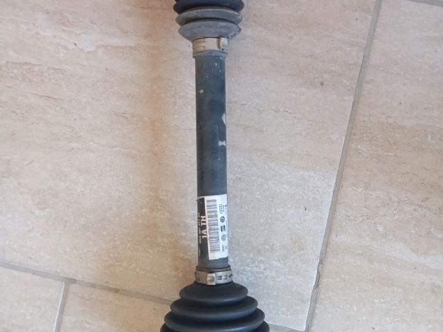 bontott SKODA FABIA II Bal Féltengely