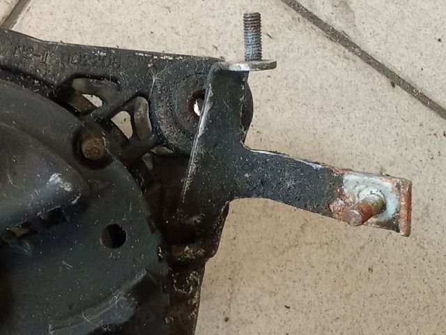 bontott SKODA FABIA II Generátor