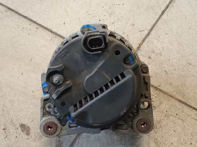 bontott SKODA FABIA II Generátor