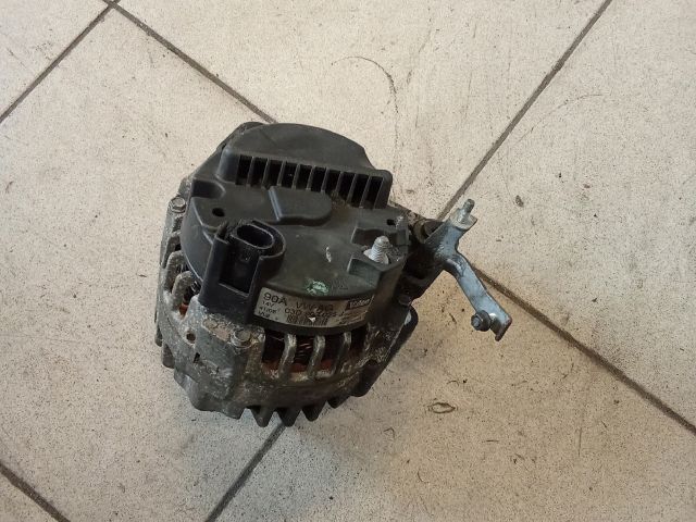 bontott SKODA FABIA II Generátor