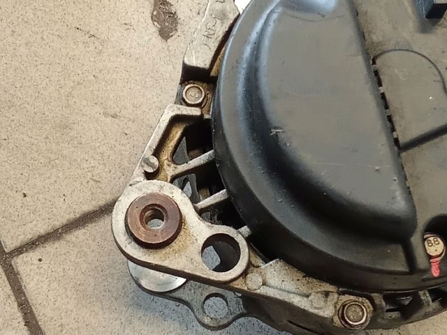 bontott SKODA FABIA II Generátor