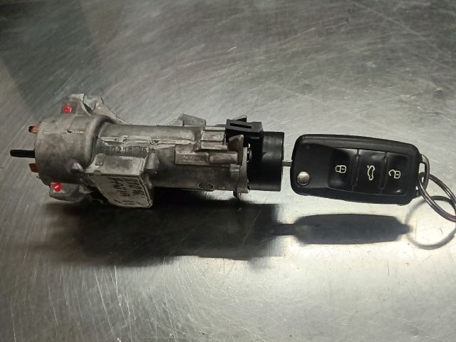 bontott SKODA FABIA II Gyújtáskapcsoló Házzal