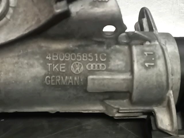 bontott SKODA FABIA II Gyújtáskapcsoló Házzal