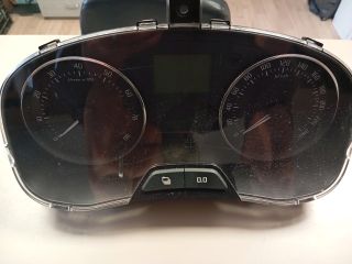 bontott SKODA FABIA II Kilométeróra