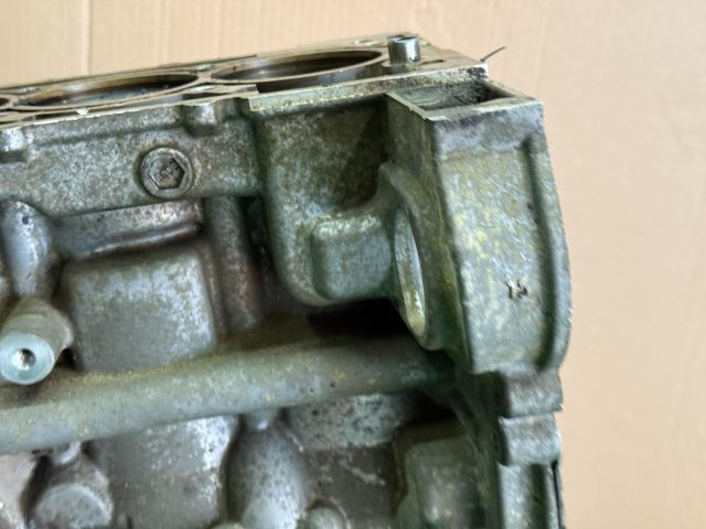 bontott SKODA FABIA II Motorblokk (Fűzött)