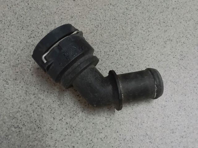 bontott SKODA FABIA II Vízcső