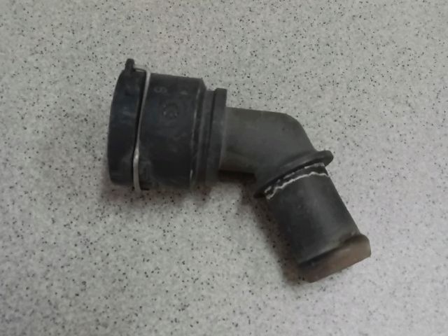 bontott SKODA FABIA II Vízcső