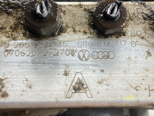 bontott SKODA FABIA II ABS Kocka