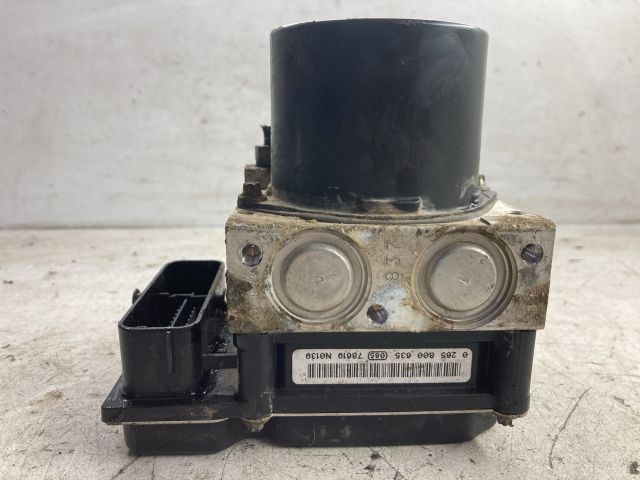 bontott SKODA FABIA II ABS Kocka