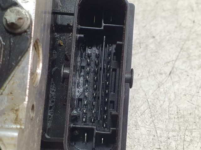 bontott SKODA FABIA II ABS Kocka