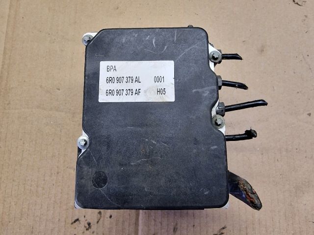 bontott SKODA FABIA II ABS Kocka