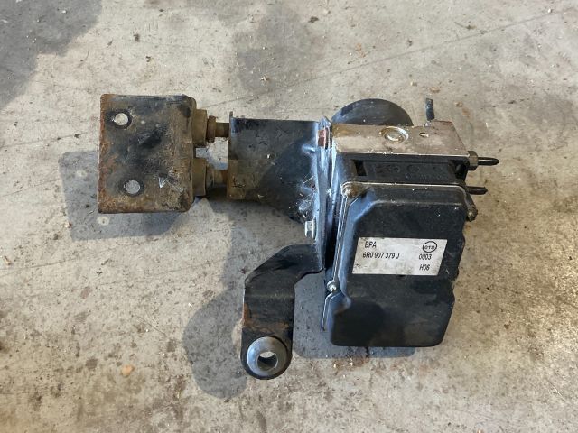 bontott SKODA FABIA II ABS Kocka