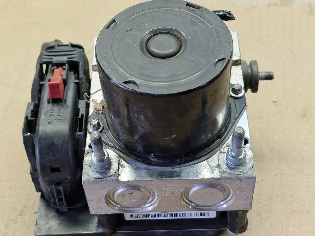 bontott SKODA FABIA II ABS Kocka