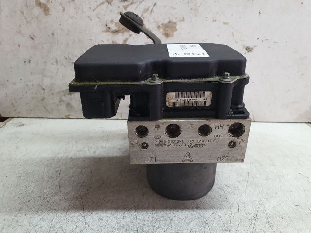 bontott SKODA FABIA II ABS Kocka