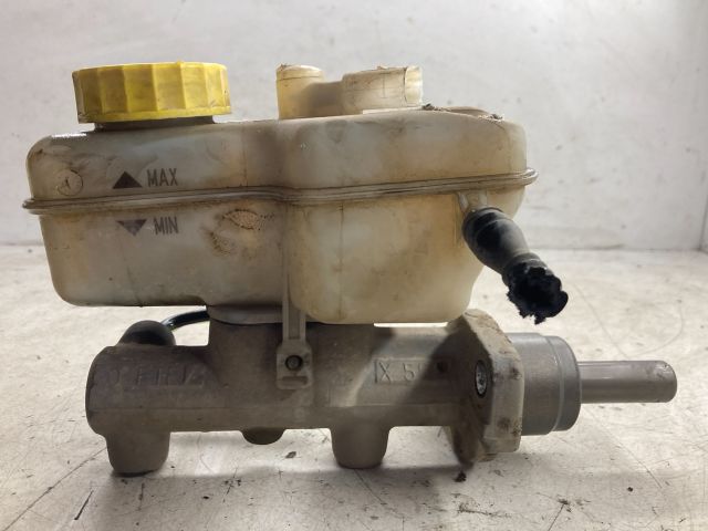 bontott SKODA FABIA II Főfékhenger