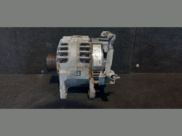 bontott SKODA FABIA II Generátor