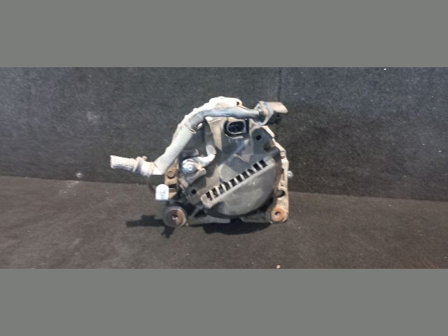 bontott SKODA FABIA II Generátor