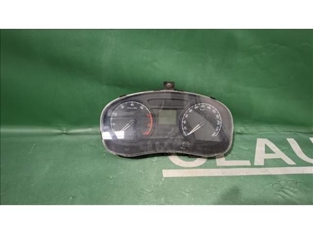 bontott SKODA FABIA II Kilométeróra