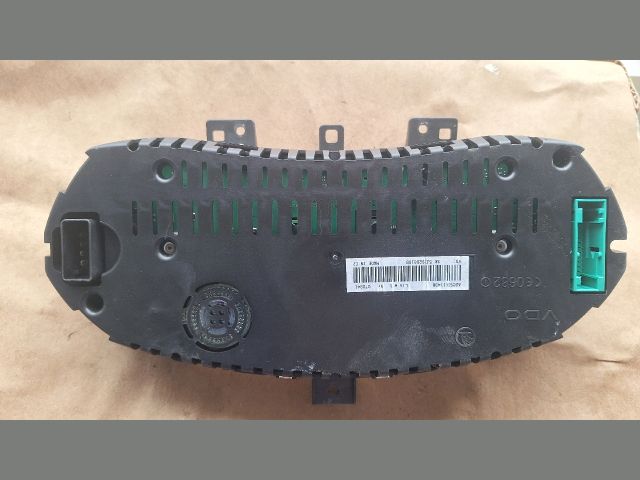 bontott SKODA FABIA II Kilométeróra