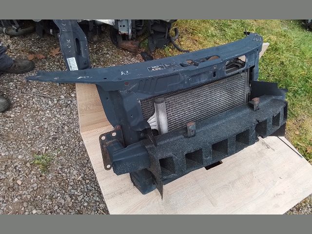 bontott SKODA FABIA II Komplett Homlokfal (Részeivel)