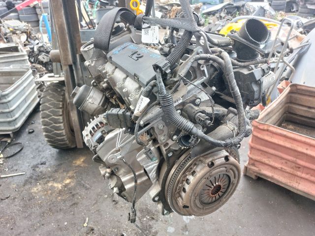 bontott SKODA FABIA II Komplett Motor (Segédberendezésekkel)