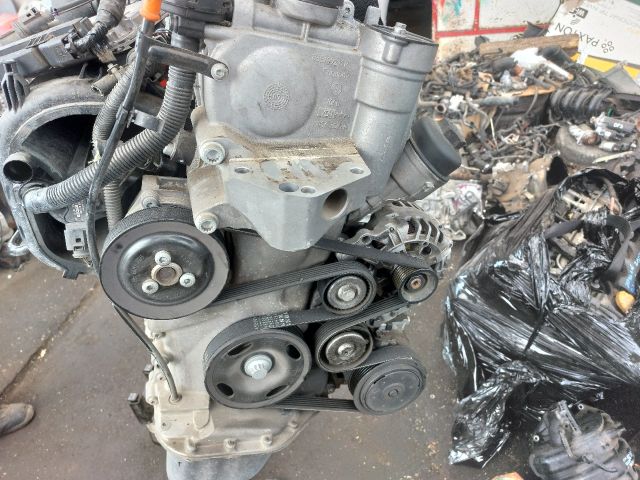 bontott SKODA FABIA II Komplett Motor (Segédberendezésekkel)