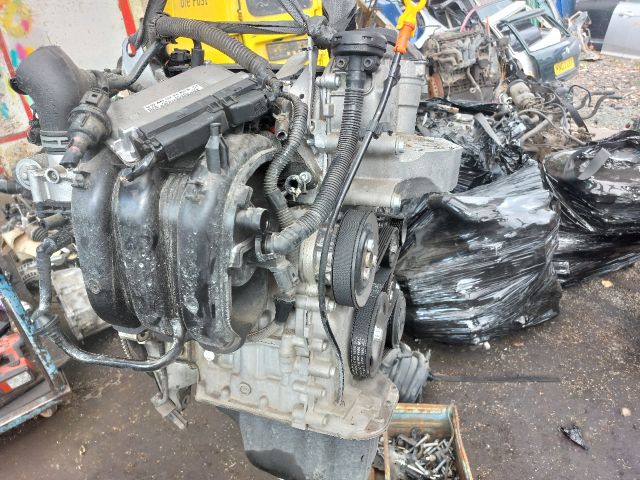 bontott SKODA FABIA II Komplett Motor (Segédberendezésekkel)