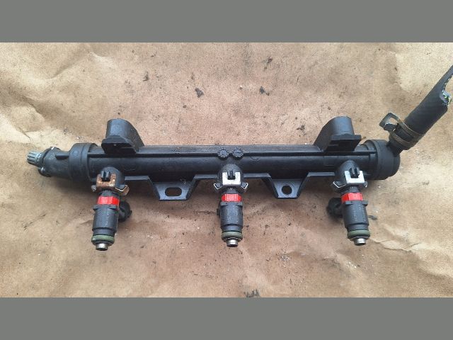 bontott SKODA FABIA II Közösnyomócső