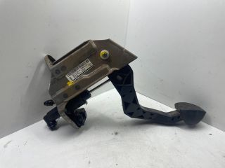 bontott SKODA FABIA II Kuplung Pedál