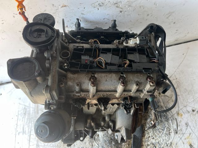 bontott SKODA FABIA II Motor (Fűzött blokk hengerfejjel)