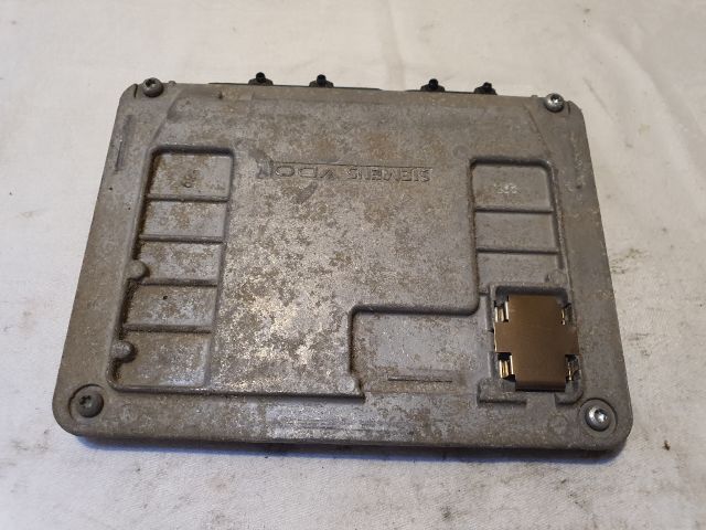 bontott SKODA FABIA II Motorvezérlő