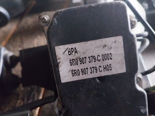 bontott SKODA FABIA II ABS Kocka