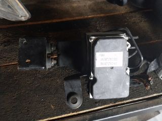 bontott SKODA FABIA II ABS Kocka