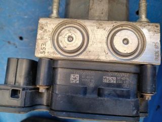 bontott SKODA FABIA II ABS Kocka