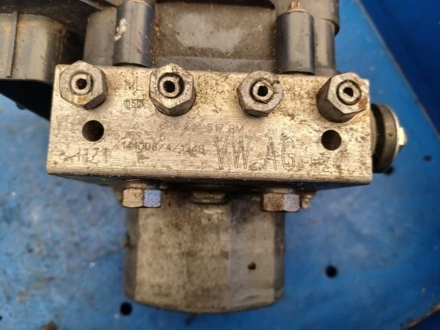 bontott SKODA FABIA II ABS Kocka