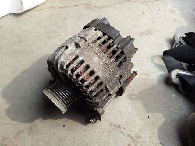 bontott SKODA FABIA II Generátor