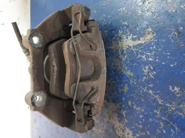 bontott SKODA FABIA II Jobb első Féknyereg Munkahengerrel