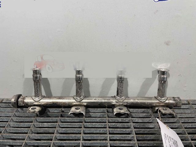 bontott SKODA FABIA II Közösnyomócső